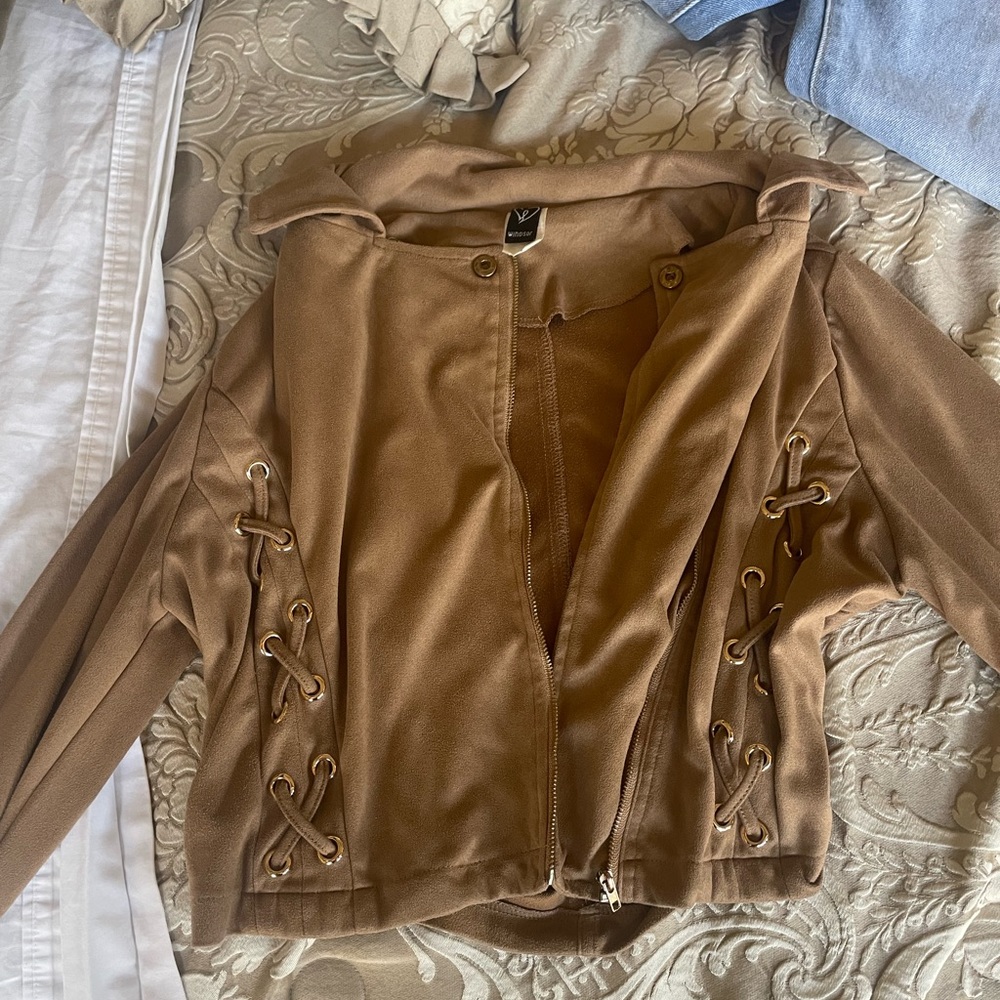 cute windsor cropped jacket